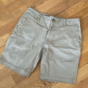 Men’s Khaki Pants